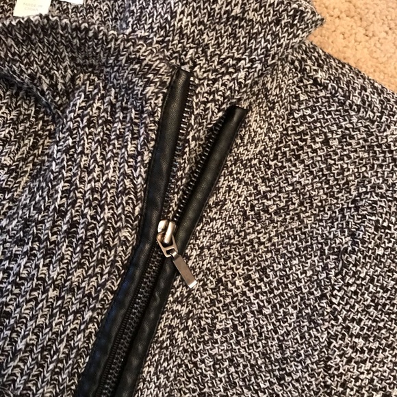 New York Company Knit Jacket Womens Size Large Black White Sweater Jacket - Picture 3 of 9